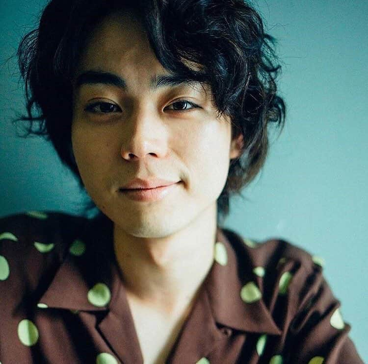 菅田将暉　ファンアカウントのインスタグラム：「〜Schedule〜 ALL LIVE NIPPON vol.6 日時:2018年1月20日(土)15時30分(開場)16時30分(開演) 場所:横浜アリーナ MC:#山下健二郎(三代目J Soul Brothers)  #菅田将暉 #T.M.Revolution 西川貴教 #三四郎 #新内眞衣(乃木坂46) #SUPERBEAVER #ランパンプス」