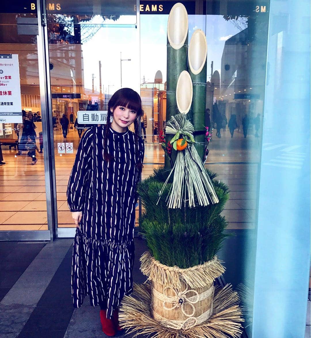 中川翔子さんのインスタグラム写真 - (中川翔子Instagram)「今日はウチくるのロケ^_^ クリスマスが終わり、一気に年末モード！ #mmts #中川翔子 #しょこたん #ウチくる⁉︎ #年末 #年越し #japanesegirl #cute #fashion」12月27日 18時46分 - shoko55mmts