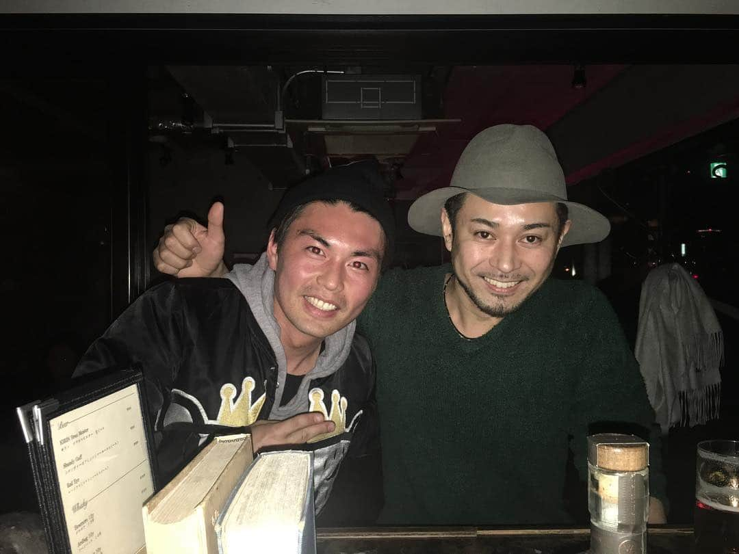 塩谷昂大さんのインスタグラム写真 - (塩谷昂大Instagram)「やっと会えた。 中川裕太と浜口孝太の師匠。 よしさんまたぜひー！！ #カッケーな #こんな大人になりたいと思った #さきにお暇させていただきました。」12月27日 13時12分 - kodai_shioya