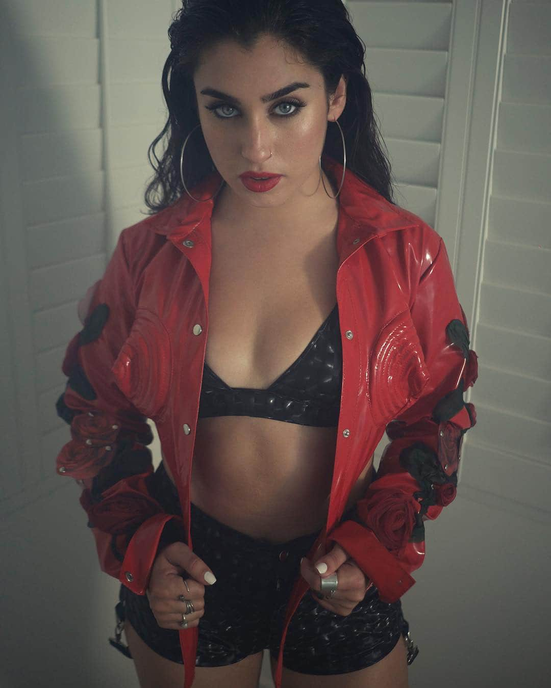 フィフス・ハーモニーのインスタグラム：「#5HSnapshot: @laurenjauregui’s 2017」