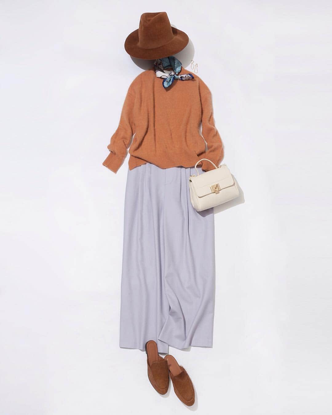 ルミネ公式のインスタグラム：「冬服にライトカラーを加えて、春待ち気分！ [ #LUMINEMAGAZINE ] #lumine #ルミネ #ルミネ横浜 #カシミアニット #ツイードワイドパンツ #ハット #ピアス #スカーフ #ワンハンドルバッグ #スリッパシューズ #gallardagalante #deuxiemeclasse #studious #greenlabelrelaxing #unitedarrows #unitedtokyo #ootd #outfit #fashion #coordinate #コーディネート #デイリーコーデ #コーデ #follow #followme #フォロー #川上さやか http://magazine.lumine.ne.jp/?p=73825」