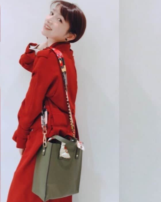 後藤真希さんのインスタグラム写真 - (後藤真希Instagram)「[coat] #kenzo [bag] #carine  @kenzo @carine_official_jp #バッグ #まきふく #レッド #コート #赤」12月28日 21時26分 - goto_maki923