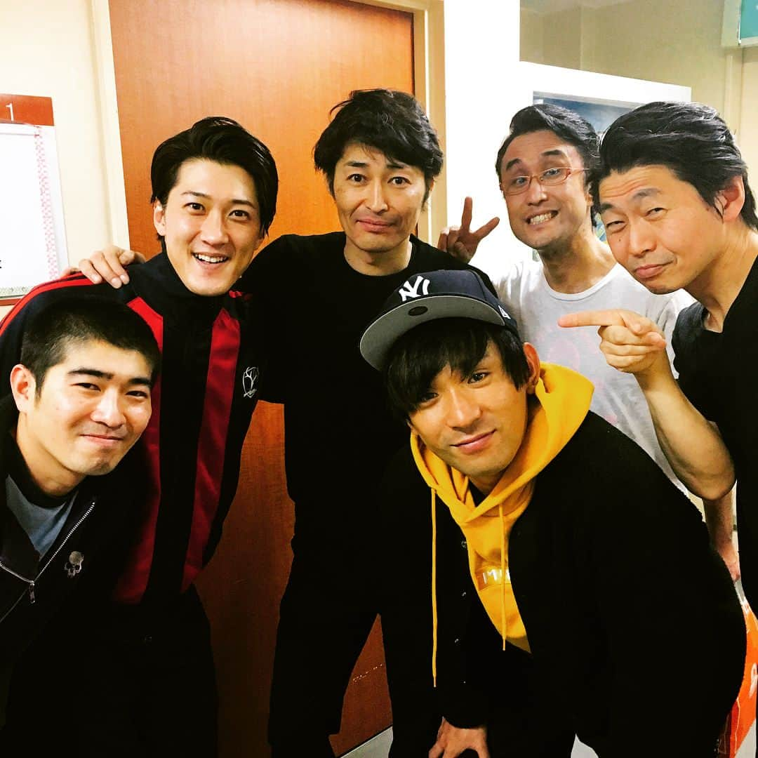 酒井健太さんのインスタグラム写真 - (酒井健太Instagram)「天王洲ぶち上がってた。  #スマートモテリーマン講座  #大千穐楽 #安田顕 #ブラボーカンパニー」12月30日 16時35分 - kenta_sakai