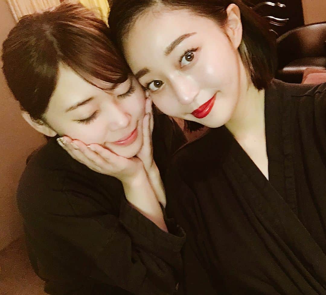 藤川沙弥のインスタグラム：「年内最後にolive spaで 癒されてきました😌🌿 丁寧な施術で疲れが吹っ飛んだ〜🤤😍💓 . . . #オリーブスパ#オリスパ #olivespa#西梅田店 #神戸コレクション #マッサージ #アロマオイル#ご褒美」