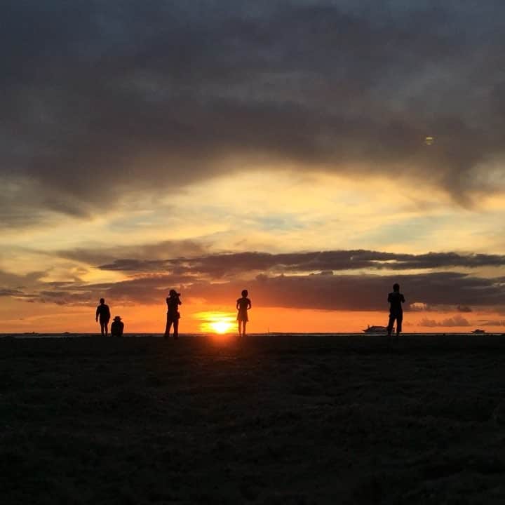 ふかしのインスタグラム：「#sunset #sunsetbeach #Hawaii #timelapse」