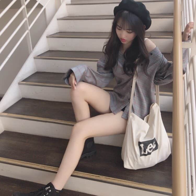 黒木麗奈さんのインスタグラム写真 - (黒木麗奈Instagram)「新年明けましておめでとう御座います🎍 今年もよろしくお願いします🙏」1月1日 14時54分 - rena__1126