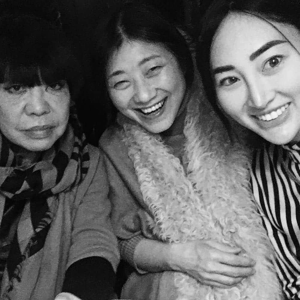 筒井菜月のインスタグラム：「#Teammissnationalcostume #JUNKOKOSHINO 先生 #上田美江子先生 #筒井菜月  お二人に創り上げて頂いた #世界一の衣装 #ナショナルコスチューム が海を渡り、Spain🇪🇸に上陸しました‼️スペインの皆様に 日本 を感じて頂けるようベストを尽くします✨  #visitjapan  #missinternational #natsukitsutsui」