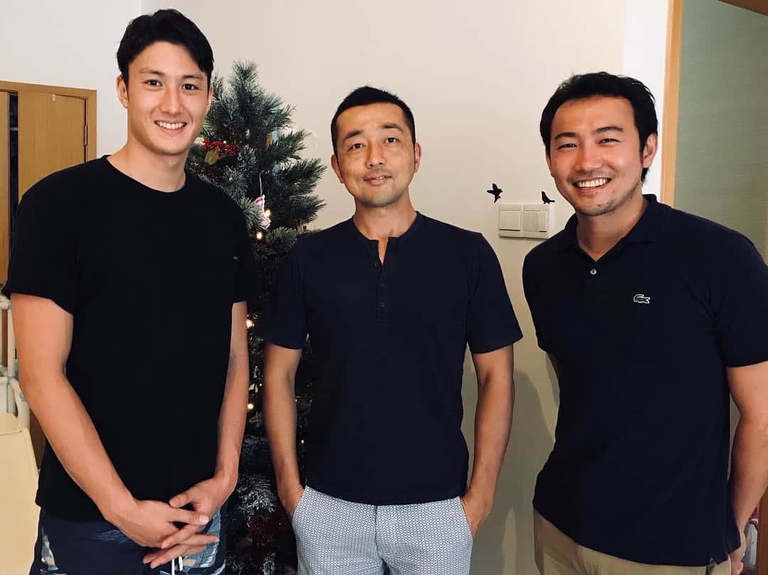 渡邊一輝のインスタグラム：「シンガポール駐在の金井さんのお宅にお邪魔してきました！素敵なご家族でした。」