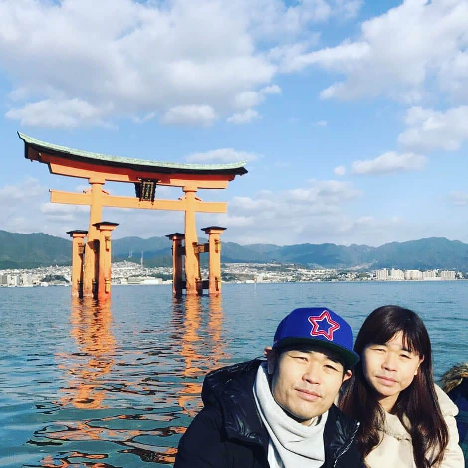 品川祐さんのインスタグラム写真 - (品川祐Instagram)「久々に嫁と2ショット  #安芸の宮島」1月2日 16時09分 - shinashina0426