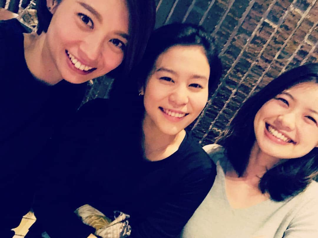 村元小月さんのインスタグラム写真 - (村元小月Instagram)「Friends for life♡  #永遠の友達 #5時間あっという間 #楽しすぎ #大好き #もう寂しい #早くまたタイ来てね」1月2日 22時52分 - sacchan125