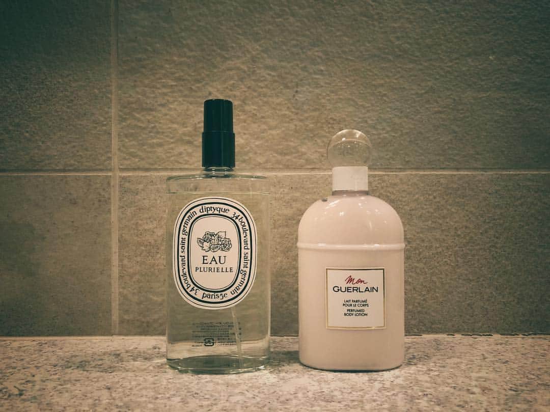 神崎恵さんのインスタグラム写真 - (神崎恵Instagram)「香りはいつも一緒に。 #ゲラン モンゲラン #diptyque」1月3日 14時56分 - megumi_kanzaki