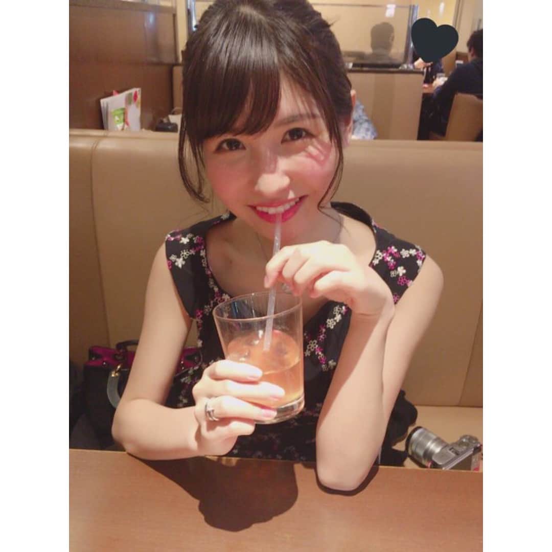 桜空もものインスタグラム：「girls talk 🍒」