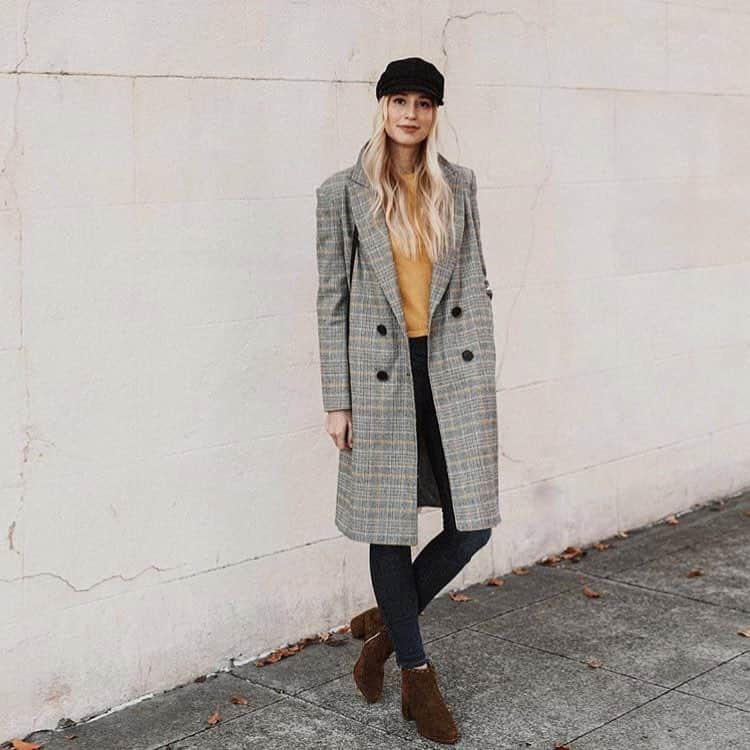 マットバーンソンのインスタグラム：「Loving this perfect winter look from 📸 @thesimplicityblog in our LIDO boot #staywarm」