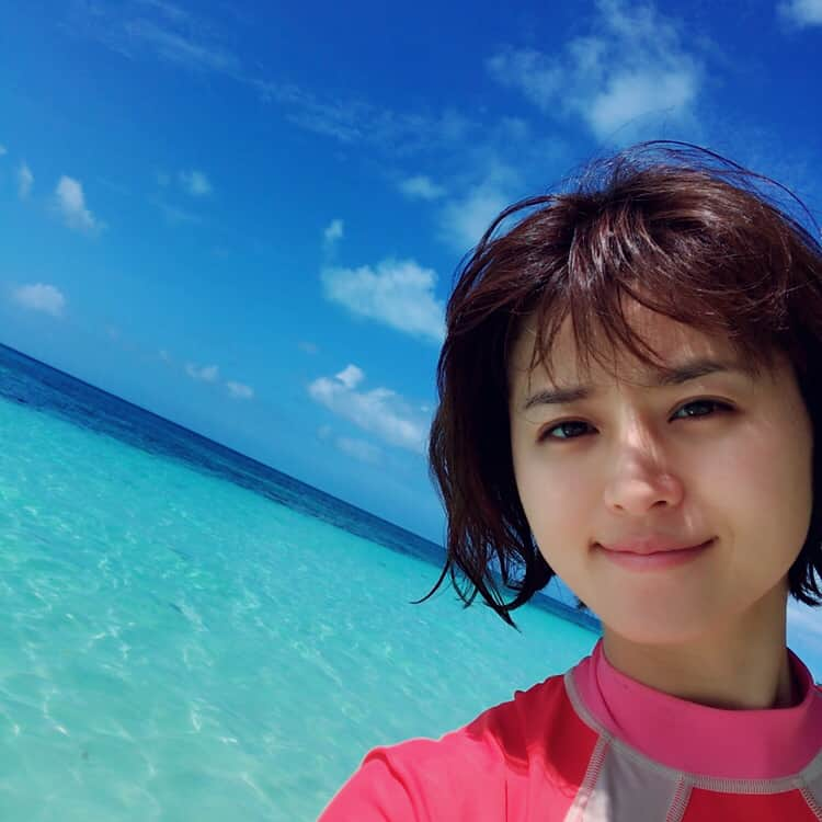 鈴木ちなみさんのインスタグラム写真 - (鈴木ちなみInstagram)「Diving in Palau🇵🇼 🐢🐠💕 The beautiful sea&sun🇵🇼 #palau#diving#holiday  #ちなみたび」1月4日 16時04分 - chinami_suzuki0926