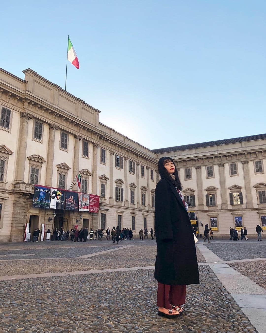 久間田琳加さんのインスタグラム写真 - (久間田琳加Instagram)「きょうは観光🕊 #italy #りんくま旅行記」1月5日 4時22分 - rinka_kumada0223