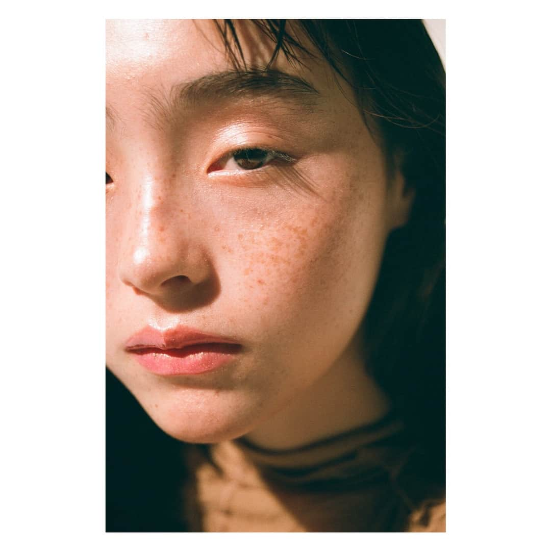 モトーラ世理奈さんのインスタグラム写真 - (モトーラ世理奈Instagram)「写真家の草野庸子さんに撮って頂いたフォトブックを発売します。🐕 発売を記念して恵比寿のKATAで写真展を開催します。  ぜひ来て下さい😊😊」1月5日 22時53分 - sereeeenam