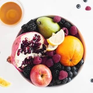 American Tea Roomのインスタグラム：「Get healthy this year! Save 25% on loose tea all weekend long with code STARTFRESH 🍌」