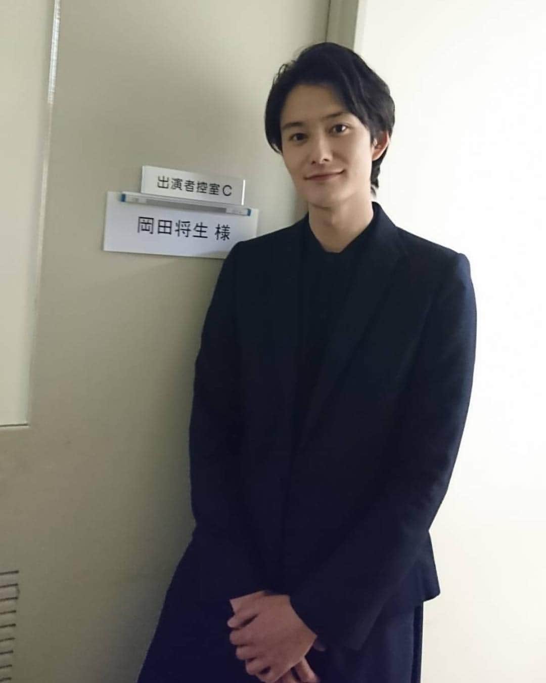 岡田将生ファンページのインスタグラム：「【O.A情報】 1/9 11:55～日テレ『ヒルナンデス！』 1/11 20:00～TBS『モニタリング』 #岡田将生 #岡田将生ファンページ #okadamasaki」