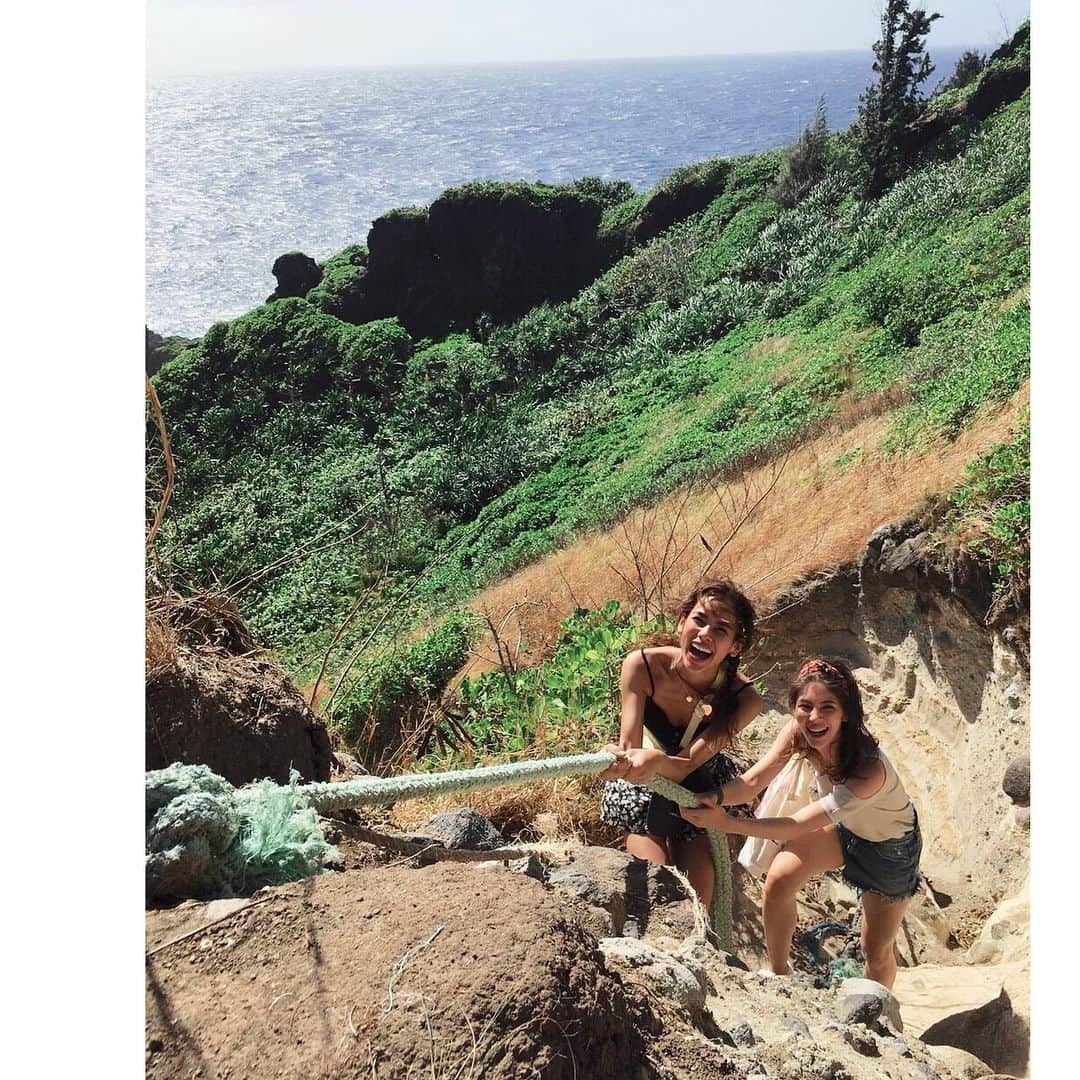 佐原モニカのインスタグラム：「When I got to visit Saipan for the first time💛 Definitely want to go back again!😍 & Wishing you all a great new year with lots of happiness and love!!!😊🙏🏼💖🎉」