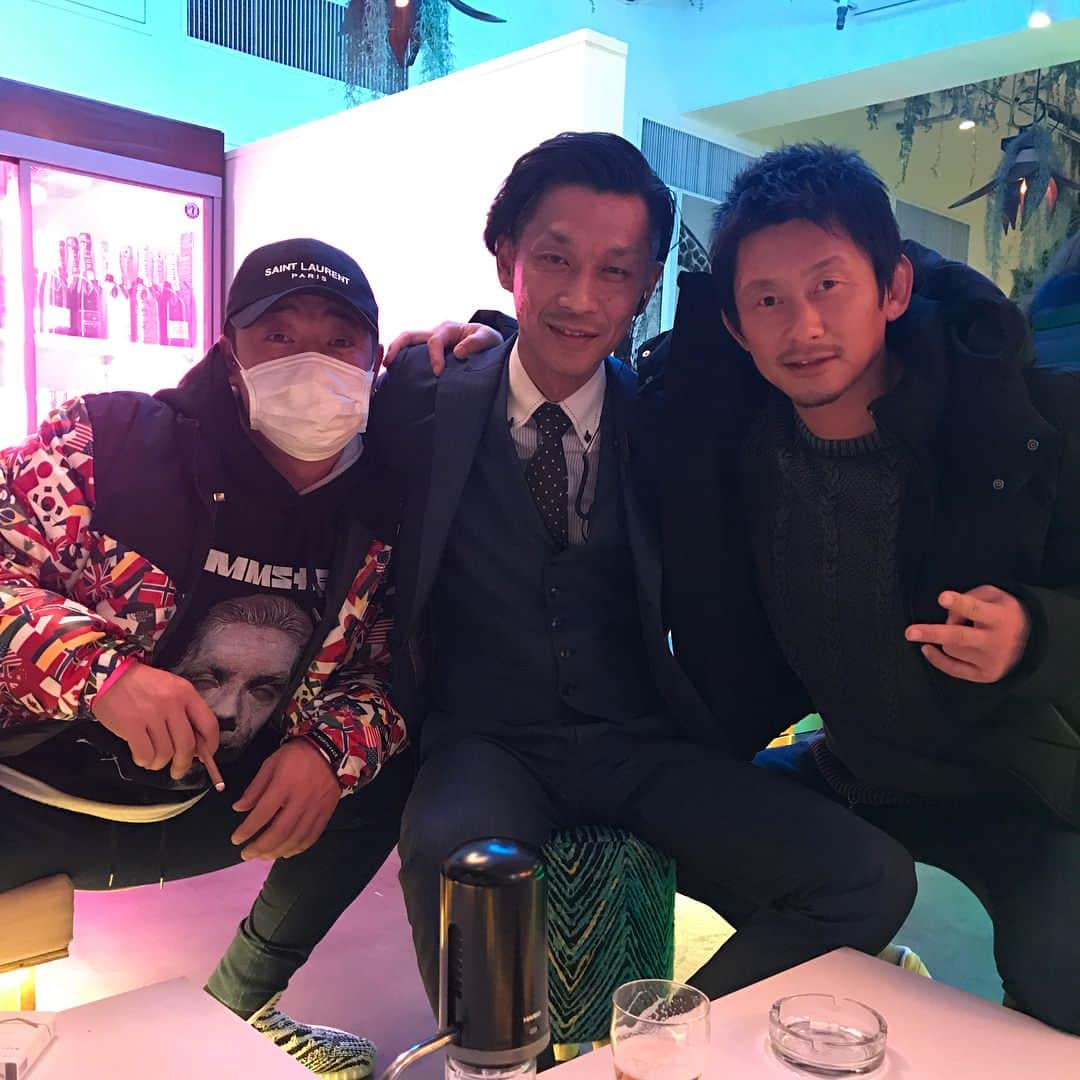 吉永啓之輔さんのインスタグラム写真 - (吉永啓之輔Instagram)「秋山くんのお洒落な店がオープンしてる🍾」1月7日 2時50分 - keinosuke91