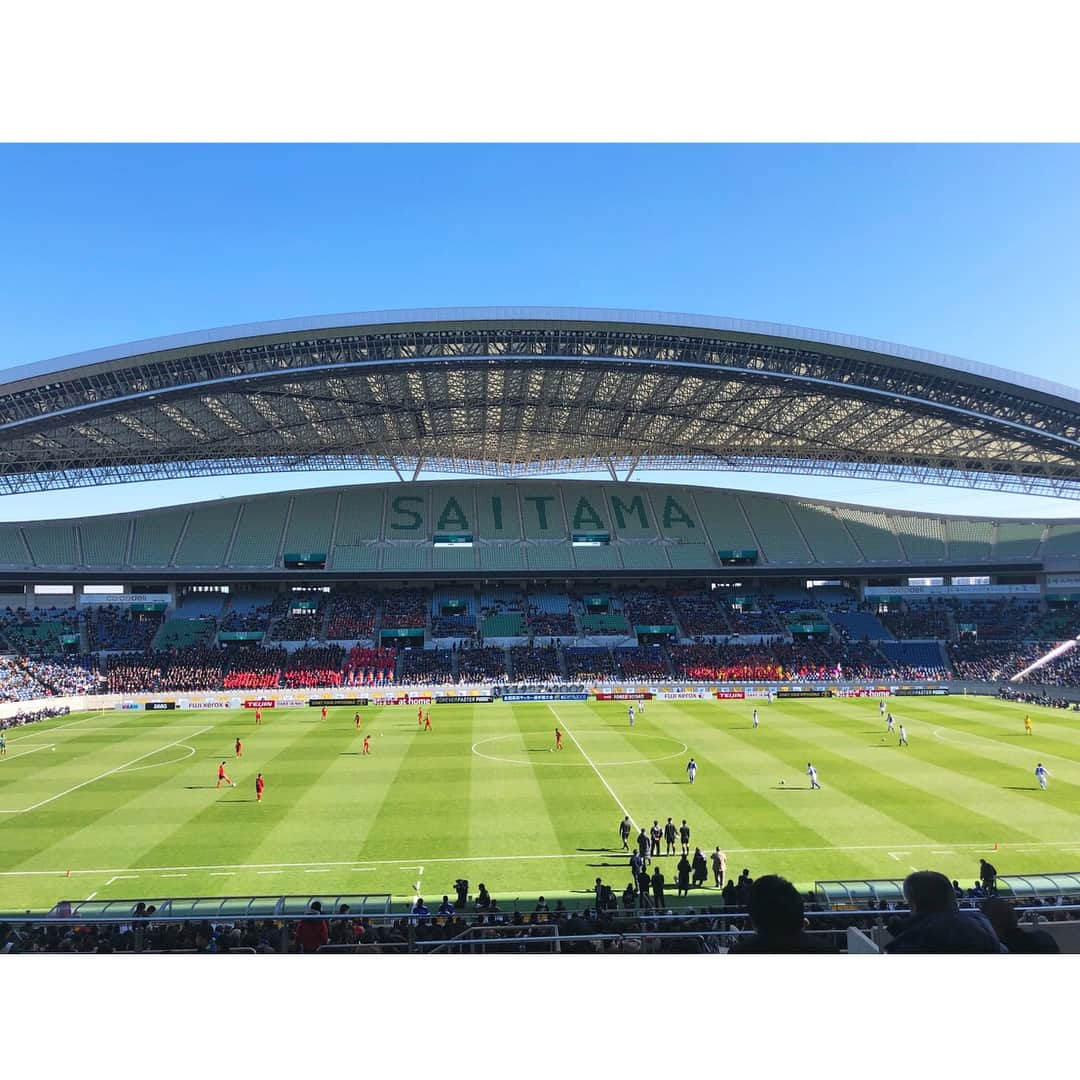 髙橋ひかるさんのインスタグラム写真 - (髙橋ひかるInstagram)「⚽️ 第96回全国高校サッカー選手権 いよいよ今日が決勝戦です🕺✨ 流経大柏 VS 前橋育英 4093校の頂点がついに決まります 熱い戦いに要注目ですよーっ🐾 . . #高校サッカー #決勝戦」1月8日 11時39分 - hikaru_takahashi_official