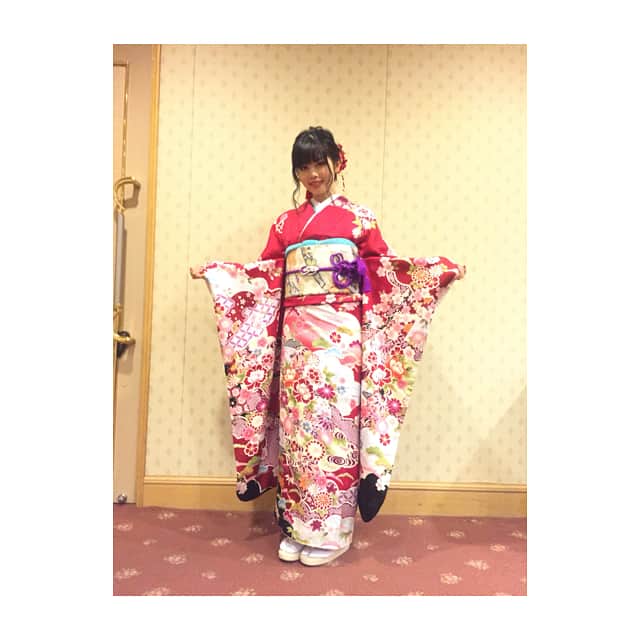 小芝風花さんのインスタグラム写真 - (小芝風花Instagram)「新成人の皆様、おめでとうございます㊗️ 私も成人式に出席して来ました😊 久しぶりに地元の同級生にたくさん会えたし、お着物も綺麗だし、楽しかったです⭐️ #新成人 #おめでとう #頑張ろうね」1月8日 13時39分 - fuka_koshiba_official