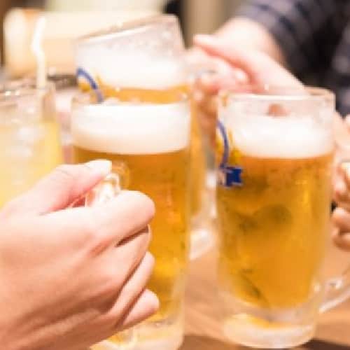 島の恵みと喰らえ匠大門のインスタグラム：「ブログ更新しました！ 三連休は仲間内で新年会。旬の味覚をお得に味わえる「月替り恵みコース」がおすすめです。 「仕事がスタートしたと思ったら、もう三連休ですね こんにちは、 島の恵みと喰らえ 匠です。 先週末からの三連休。 仲間内で新年会、という方も多いのではないでしょうか。 そんなときにおすすめな、 匠の本....」 当店へのご来店お待ちしております。 ▼詳しくはこちら▼ https://goo.gl/1AZjuV ☎電話番号：050-7542-4655 #和食#大門#刺身#個室完備#飲み放題#宴会#GEMSポータル投稿」