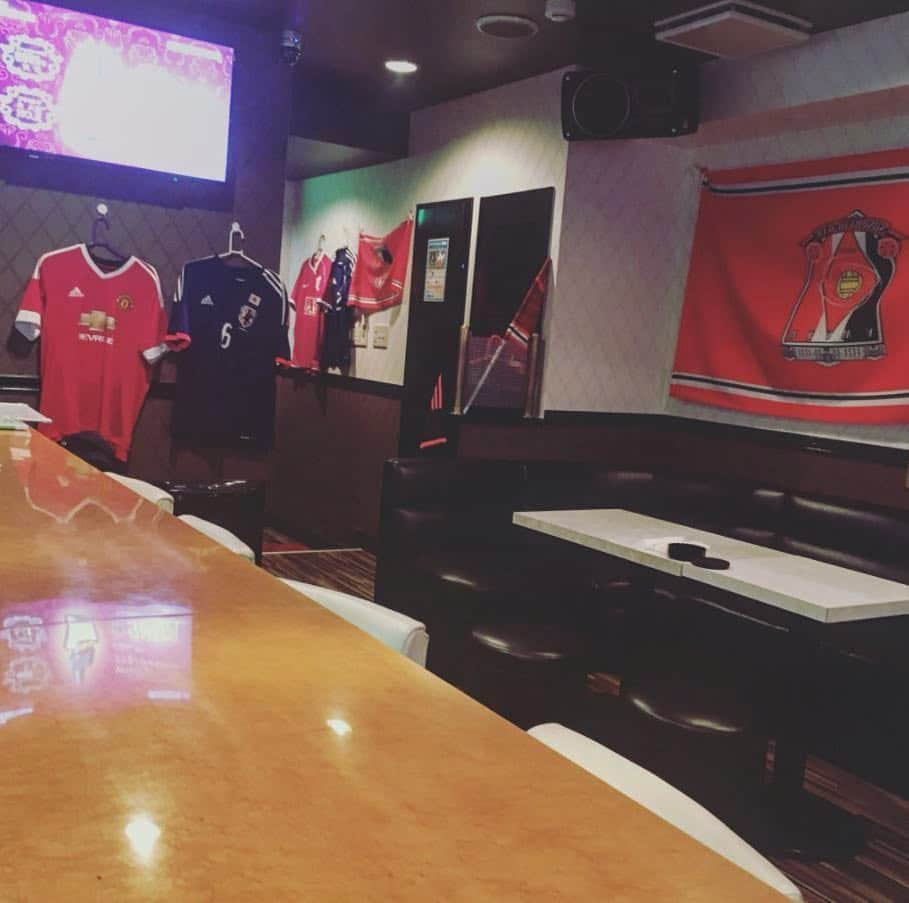 SPORTS BAR 侍さんのインスタグラム写真 - (SPORTS BAR 侍Instagram)「【SPORTS BAR 侍】 ～赤羽駅から徒歩3分〜 URLはこちら⇒(@sports.bar.samurai_official) ―――――――――――――― 今週のオープン時間です(*´ω｀*) 9日火曜日20時OPEN 10日水曜日20時OPEN 11日木曜日20時OPEN 12日金曜日20時OPEN 13日土曜日20時OPEN 14日日曜日お休み . インフルエンザが流行っているので、 うがい手洗いしっかりして乗り越えましょう♪ ―――――――――――――― #東京 #北区  #赤羽 #赤羽駅 #東十条 #東十条駅 #川口 #川口駅 #bar #バー #ドリンク #サッカー #サッカー観戦 #スポーツ #新年会 #貸切 #スポーツバー #スポーツバー侍 #飲食店 #Jリーグ #サッカー日本代表 #サッカー観戦 #宴会 #キックオフ #sportsbar #カクテル #ビール #お酒 #酒 #新年」1月9日 16時54分 - pcr_corona