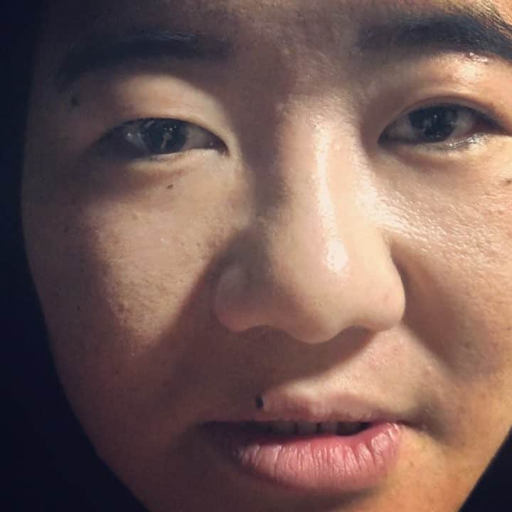 福田麻貴のインスタグラム：「よっちゃんに、頭の中で考えてる数字を目を見て当てられるって言われてんけど当たってないのに怖い  #ガンバレルーヤよしこ」