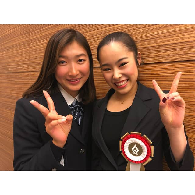 池江璃花子さんのインスタグラム写真 - (池江璃花子Instagram)「* #bigsportsaward で、#TOKYO応援宣言賞 を頂きました👑✨ 様々なスポーツで活躍される沢山の方々と素晴らしい時間を過ごすことができました😊💖 今年もレベルの高いレースと記録更新を目指して更に頑張りたいと改めて思いました！ありがとうございました😌 #ビッグスポーツ賞 #テレビ朝日 #tvasahi」1月11日 22時06分 - ikee.rikako