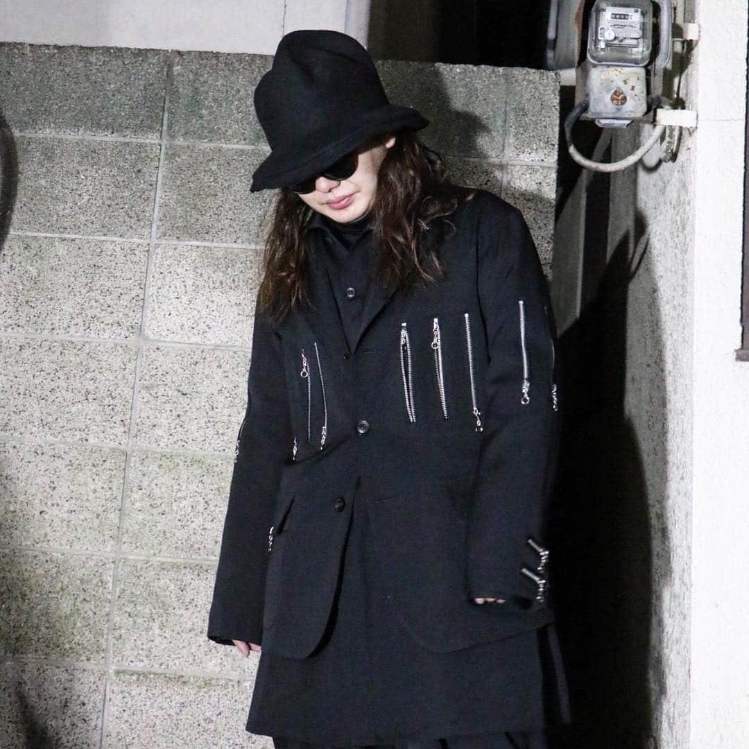 のインスタグラム：「自分に誕プレを。  #yohjiyamamoto #yohjiyamamotopourhomme」