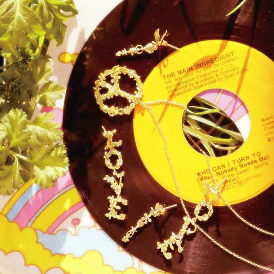HANKYU.MODEさんのインスタグラム写真 - (HANKYU.MODEInstagram)「GOLDIE H.P.FRANCE COLLECTION  SS 2018 "SPRING OF LOVE" At 3F MODE  #Hankyu #HANKYUMODE #umedahankyu  #阪急うめだ本店 #osaka #goldiehpfrance  #goldie  #hpfrance #accessory #jewelry #ring  #earring #necklaces #spring #春夏 #新作 #アクセサリー #エマカッシ #アプロジオアンドコー #ダニエラデマルキ #アレックスモンロー #パズキ」2月9日 18時01分 - hankyumode