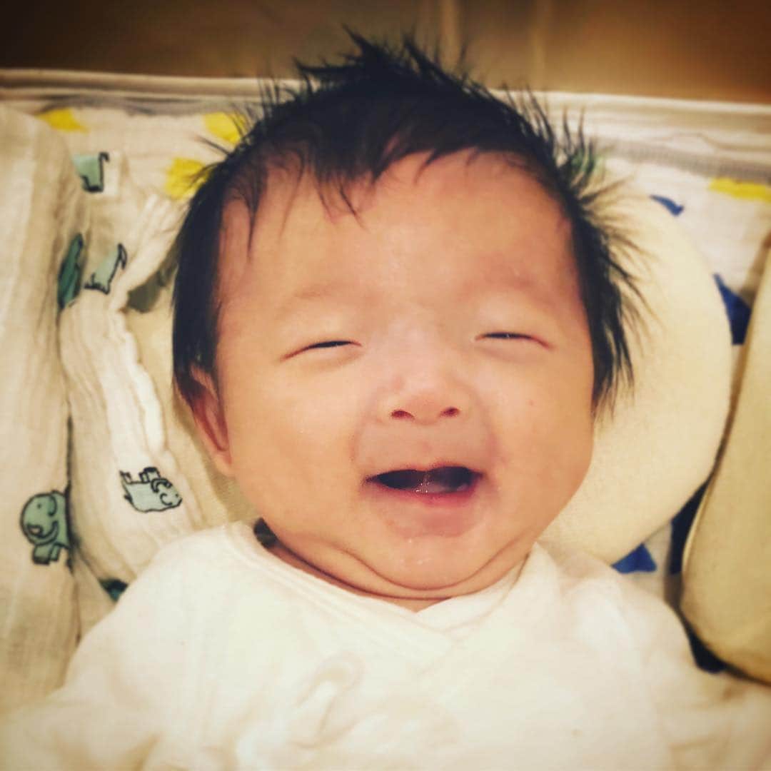 中村獅童さんのインスタグラム写真 - (中村獅童Instagram)「笑ってます👶🏻😊 #陽喜#はるき」2月9日 18時04分 - shido_nakamura