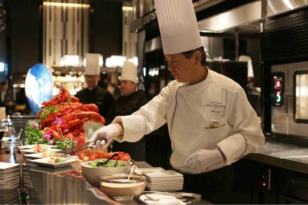 Table 9 TOKYO のグルメインスタ