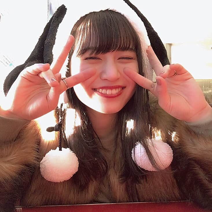 菅野梓のインスタグラム：「. 2月9日はお誕生日でした🎂🎉🎊 . #🍖 #🎂」