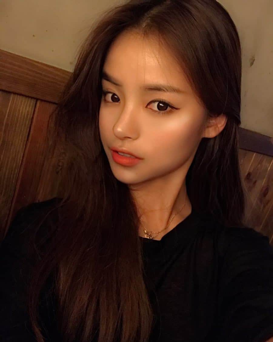カン・ギョンミンさんのインスタグラム写真 - (カン・ギョンミンInstagram)「새셀 ( 새벽셀카 )」2月6日 2時13分 - kkmmmkk