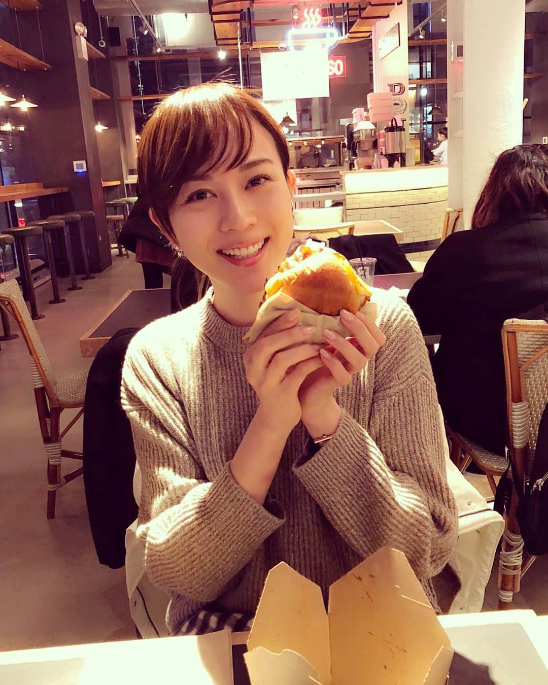 比嘉愛未さんのインスタグラム写真 - (比嘉愛未Instagram)「😋🍽🇺🇸🗽💕 #NewYork #グルメ編 #食べたなぁw #最後は友達のおもてなし料理 #happy♡」2月6日 12時31分 - higa_manami