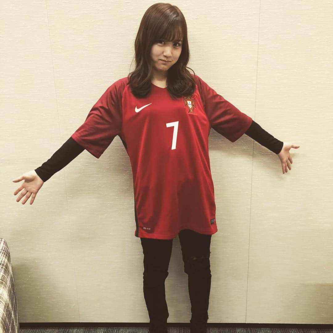 星野みなみさんのインスタグラム写真 - (星野みなみInstagram)「#乃木坂46 #星野みなみ #写真集発売決定 #クリロナ #可愛いバロンドール #ポルトガル」2月6日 20時44分 - 373_kawaii