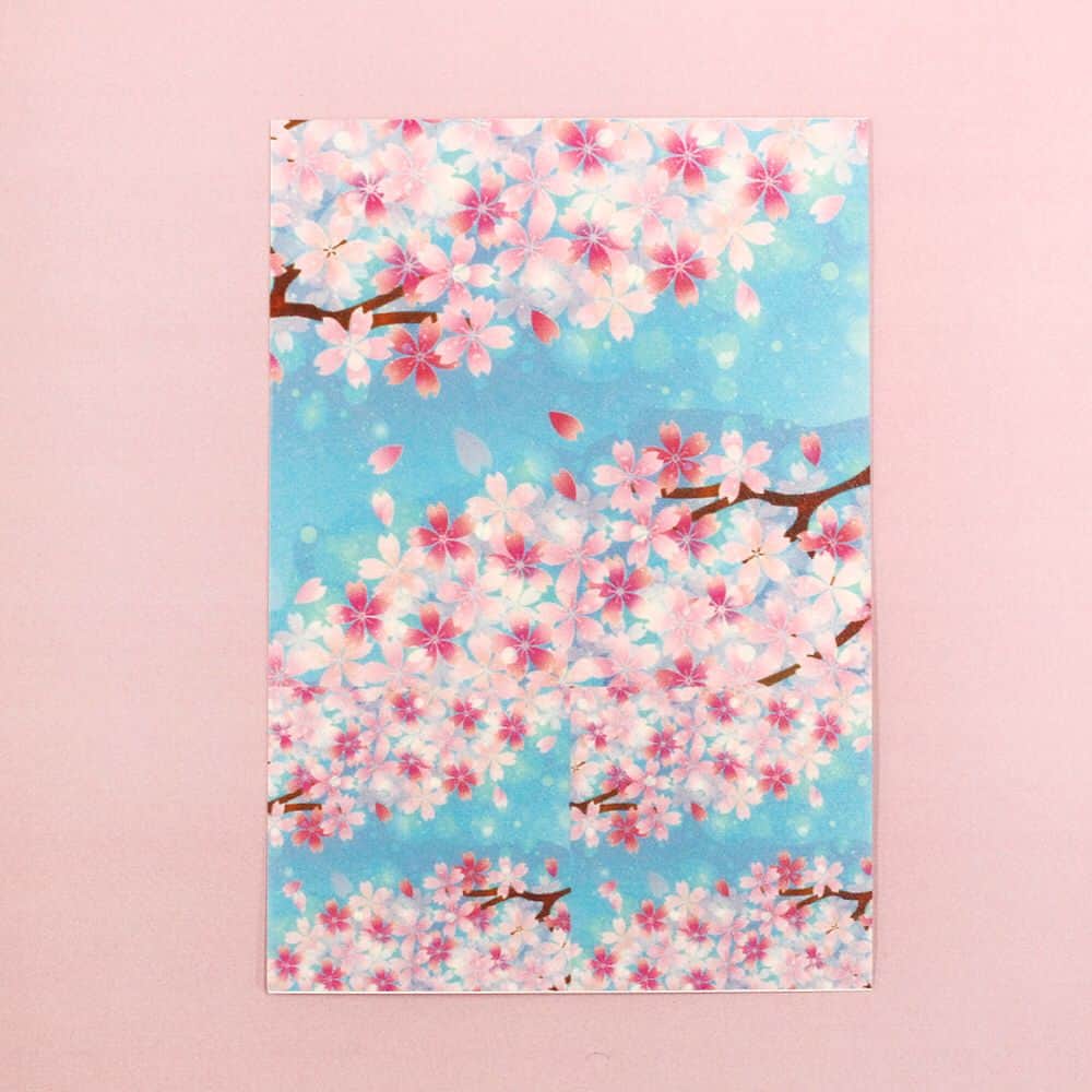 クラフトタウンさんのインスタグラム写真 - (クラフトタウンInstagram)「. . 春を先取り！ レジン用和紙 さくら - - まだまだ寒い日が続いていますが、#レジン 作品で春を先取りしてみませんか!? レジン作品の背景として人気の #和紙 に「 #桜（ #さくら ）」バージョンが登場しました。  ベーシックなピンクタイプ、青空を連想させるブルータイプ、上品で高級感のあるゴールドタイプの全３種類。 雰囲気の異なる桜作品が作れます。  和紙をレジン作品に閉じ込めると、独特の透け感が作品に立体感を生み出し、奥行きを感じる作品に仕上がります。  レジン用和紙 さくらバージョンで、外の寒さを忘れさせてくれる、明るく華やかな作品をお作りください☆  https://www.crafttown.jp/item_info/newitem/20180201/SakuraWashi.html . . #ハンドメイド #UVレジン #ピルケース #小物入れ #サクラ #春 #手芸 #手作り  #トーカイ」2月7日 15時49分 - crafthearttokai