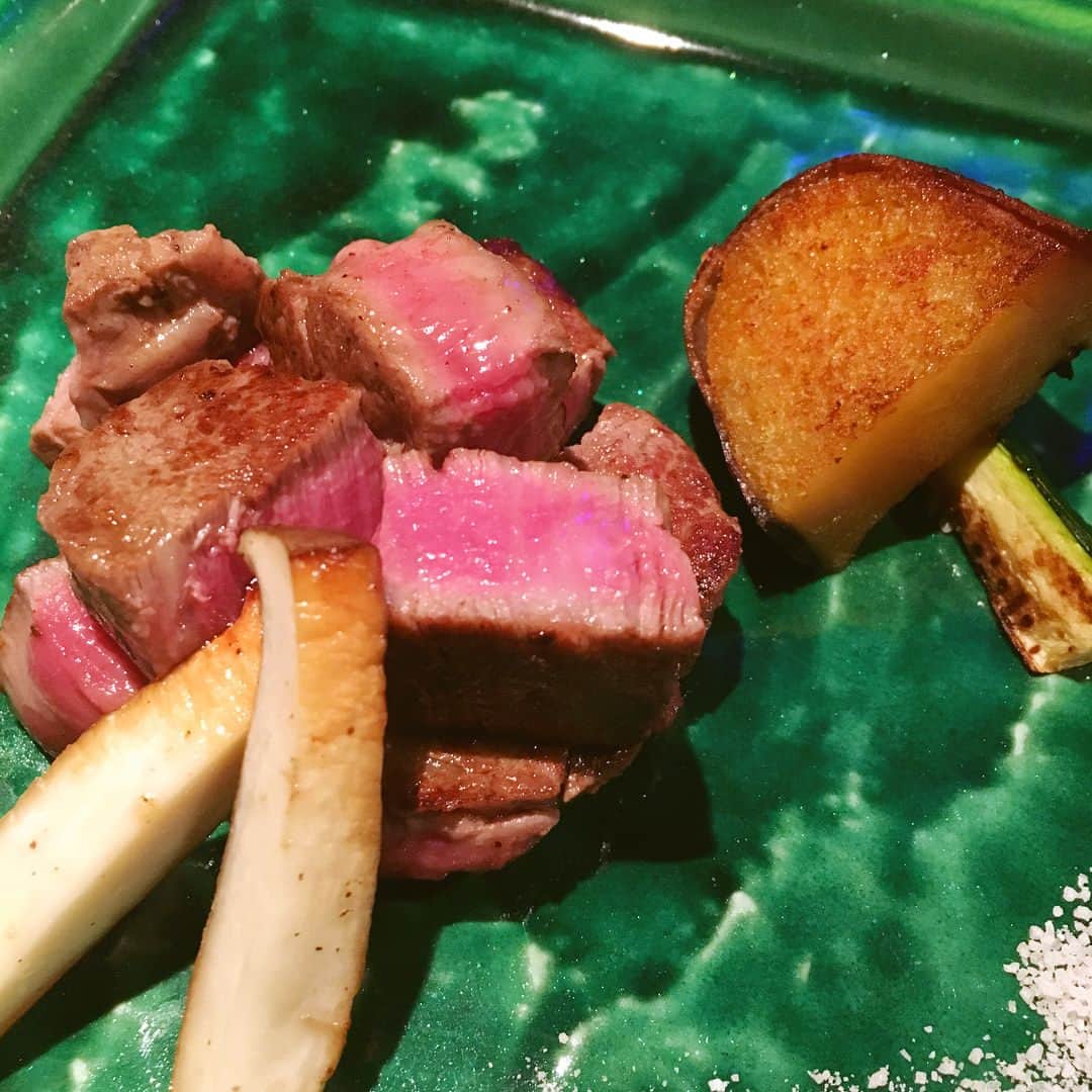 服部水季のグルメインスタ