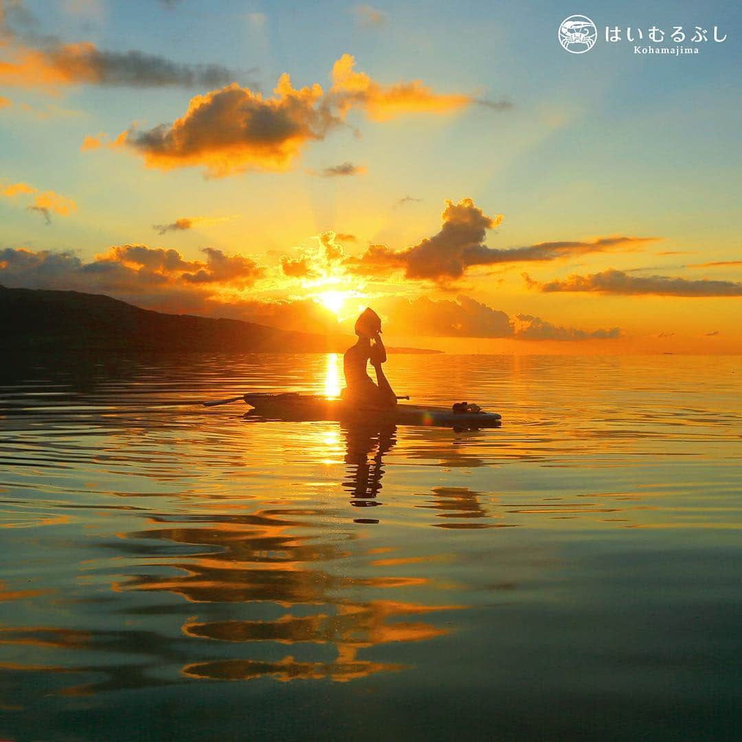 HAIMURUBUSHI はいむるぶしさんのインスタグラム写真 - (HAIMURUBUSHI はいむるぶしInstagram)「南の島で海とティダ(太陽)の恵みを授かるSUPヨガ。自然のリズムに心と身体を調和させながら癒されます。#沖縄 #八重山 #小浜島 #スタンドアップパドル #ヨガ #SUPヨガ #ビーチ #リゾート #ホテル #はいむるぶし #japan #okinawa #yaeyama #kohamajima #standuppaddle #yoga #supyoga #beach #resort #hotel #haimurubushi @minefuyu_yamashita.okinawa」2月8日 19時04分 - haimurubushi_resorts