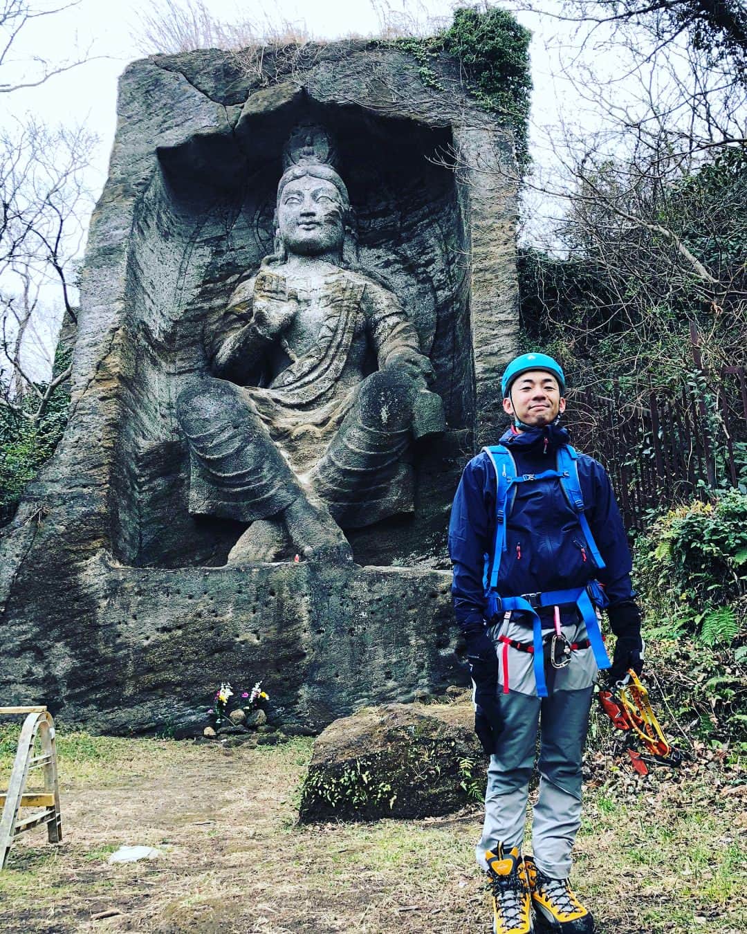 木村卓寛さんのインスタグラム写真 - (木村卓寛Instagram)「鷹取山でアイゼンワークトレーニング。 川名さんの指導のもと。 途中一回落ちました。 金玉ギーンなりました。 #目指せ登山ガイド2 #鷹取山 #金玉」1月17日 16時18分 - tenshinkimura