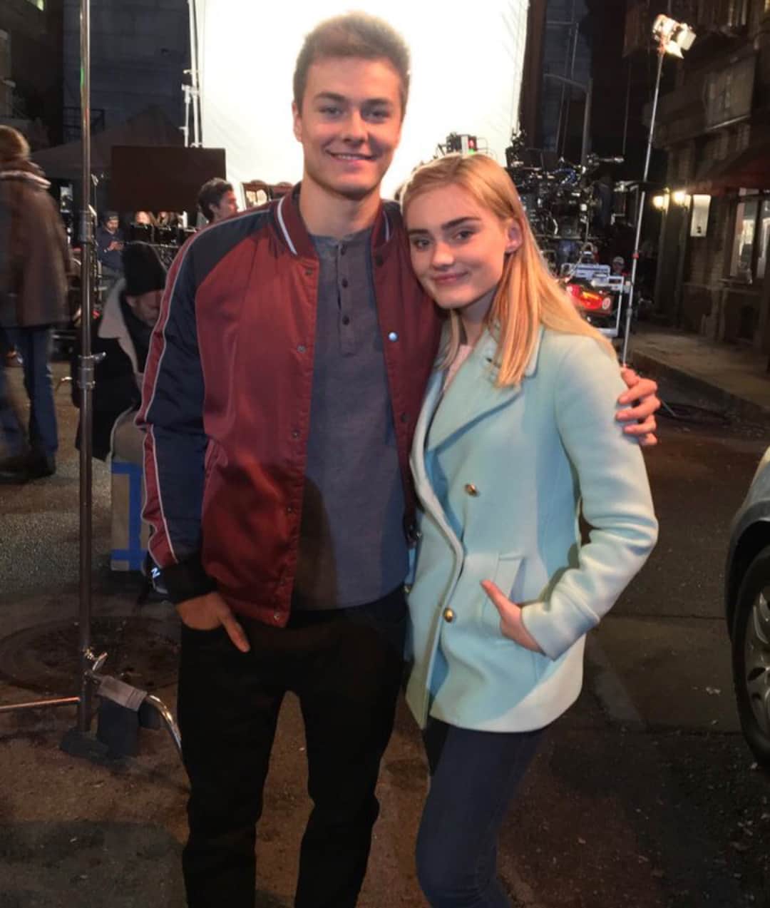 のインスタグラム：「Round 2 tonight 9:30pm on ABC 🎬 #americanhousewife #abc」