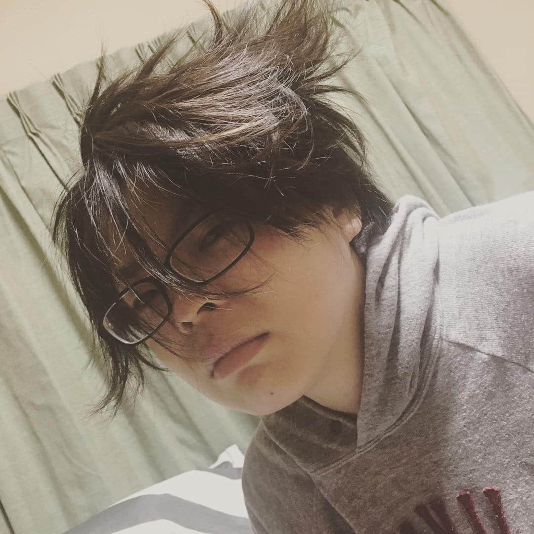 山梨有理さんのインスタグラム写真 - (山梨有理Instagram)「morning 🦍♡ 面白いのょね。 あなた。 🦍 🦍💩」1月19日 9時24分 - yama74yuri