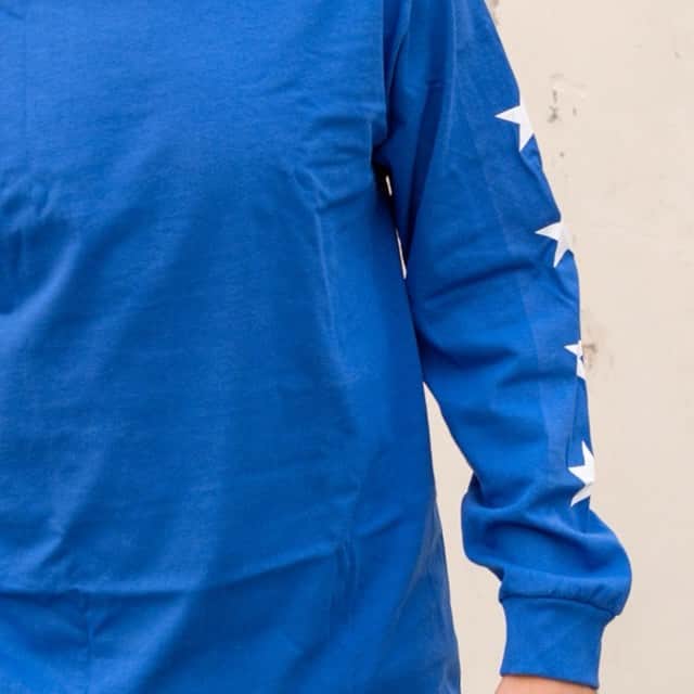 フォースターのインスタグラム：「The "Four Star" long sleeve tee is available at crailstore.com while supplies last! #fourstarclothing」