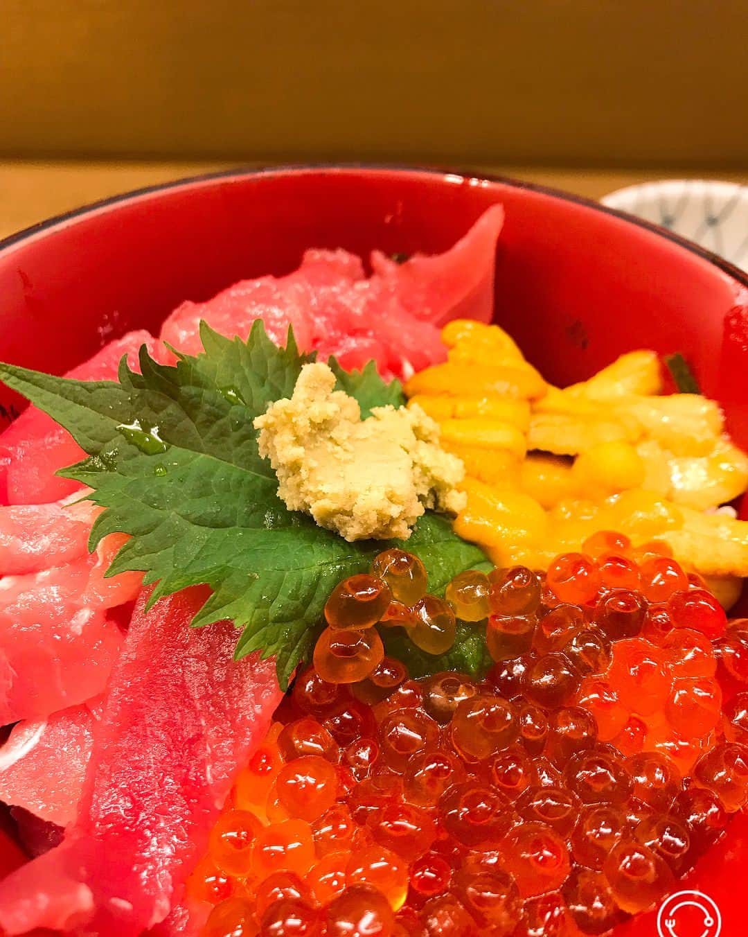 中嶋大希のインスタグラム：「夜勤明け築地~ #親知らずクソ痛かったけどうまかった #1回帰ってまた外苑前 #むり😪 #jpfood」