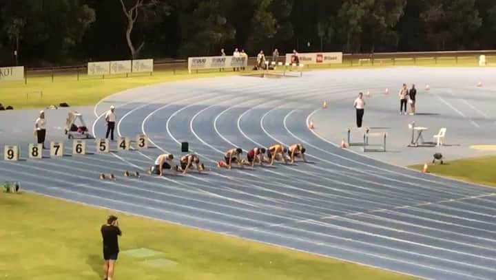 ジャック・ヘイルのインスタグラム：「Nice couple of weeks in Perth!  10.10s (+2.1) last weekend and this is my race from last night where I ran 10.23s(+0.3) Canberra this Friday night! #letsgetsome」