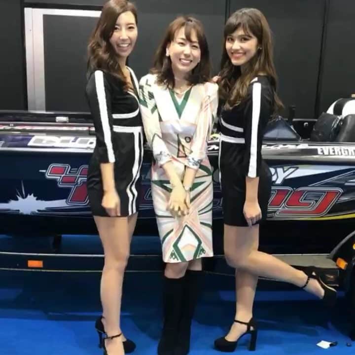 のインスタグラム：「2018横浜フィッシングショー TORAY様 お世話になりました⭐️ #toray  #横浜フィッシングショー2018  #横浜フィッシングショー  #フィッシングショー  #MC🎤 #釣り」
