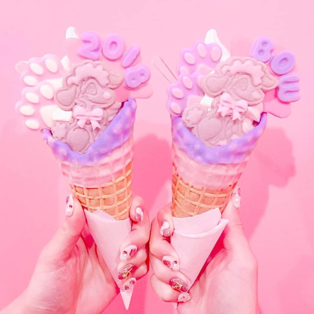 Lapan.tv【ラパン】さんのインスタグラム写真 - (Lapan.tv【ラパン】Instagram)「📍Eddy's IceCream‬ / 原宿駅6分 ㅤ こちらのお写真は @michikooo.smile さんと @rie_tabi さんと  さんと @xxr_nyan さんと @m__e__rin さんにお借りしました！素敵なお写真をありがとうございました🐰💕 ㅤ ㅤ ******************************** ㅤ 他の Eddy’s IceCream の写真や動画をチェック↓ ㅤ #Lapan_eddysicecream ㅤ 他の #アイス の写真や動画をチェック↓ ㅤ #Lapan_アイス ㅤ 他の #原宿 のカフェの写真や動画をチェック↓ ㅤ #Lapan_原宿 ㅤ ㅤ * * * * * * * * #eddysicecream#エディーズアイスクリーム #하라주쿠#하라주쿠맛집 #하라주쿠카페 #原宿#harajuku#原宿カフェ #スイーツ好き #スイーツ大好き #スイーツ巡り #スイーツ女子 #ピンクカフェ #かわ育カフェ #カフェ巡り #cafemiru #東京カフェ巡り #インスタジェニック #ムービージェニック #ラパン #lapan #かわいいを食べよう #lapan🐰」1月21日 20時50分 - lapan_tv