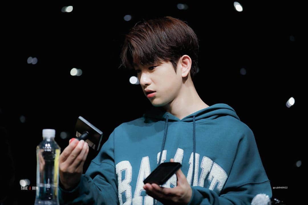 ジニョン（B1A4）さんのインスタグラム写真 - (ジニョン（B1A4）Instagram)「© TAKE A BOW 🍑 #got7#갓세븐#got7hk#朴珍榮#ParkJinyoung#JinYoung#박진영」1月21日 21時24分 - pepi_jr